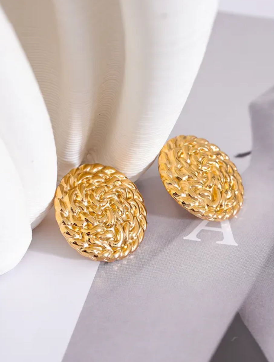 Braided Studs