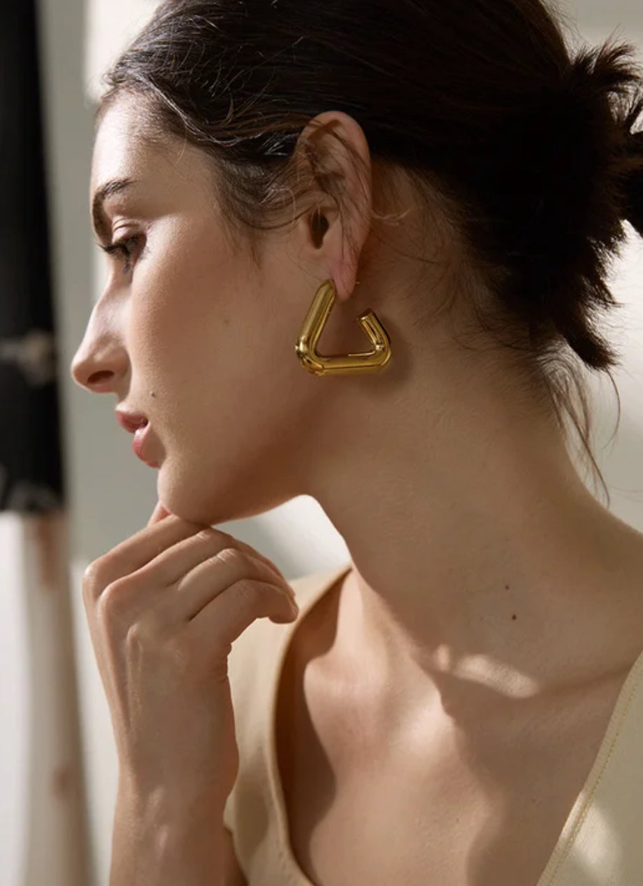 Triangle Chunky Hoop