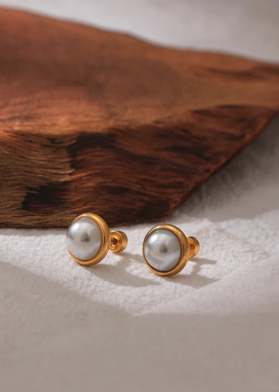 Pearl Studs