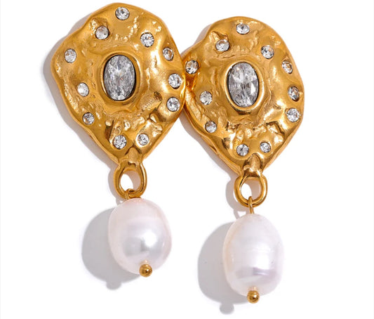 Irregular Vintage Pearl Stud